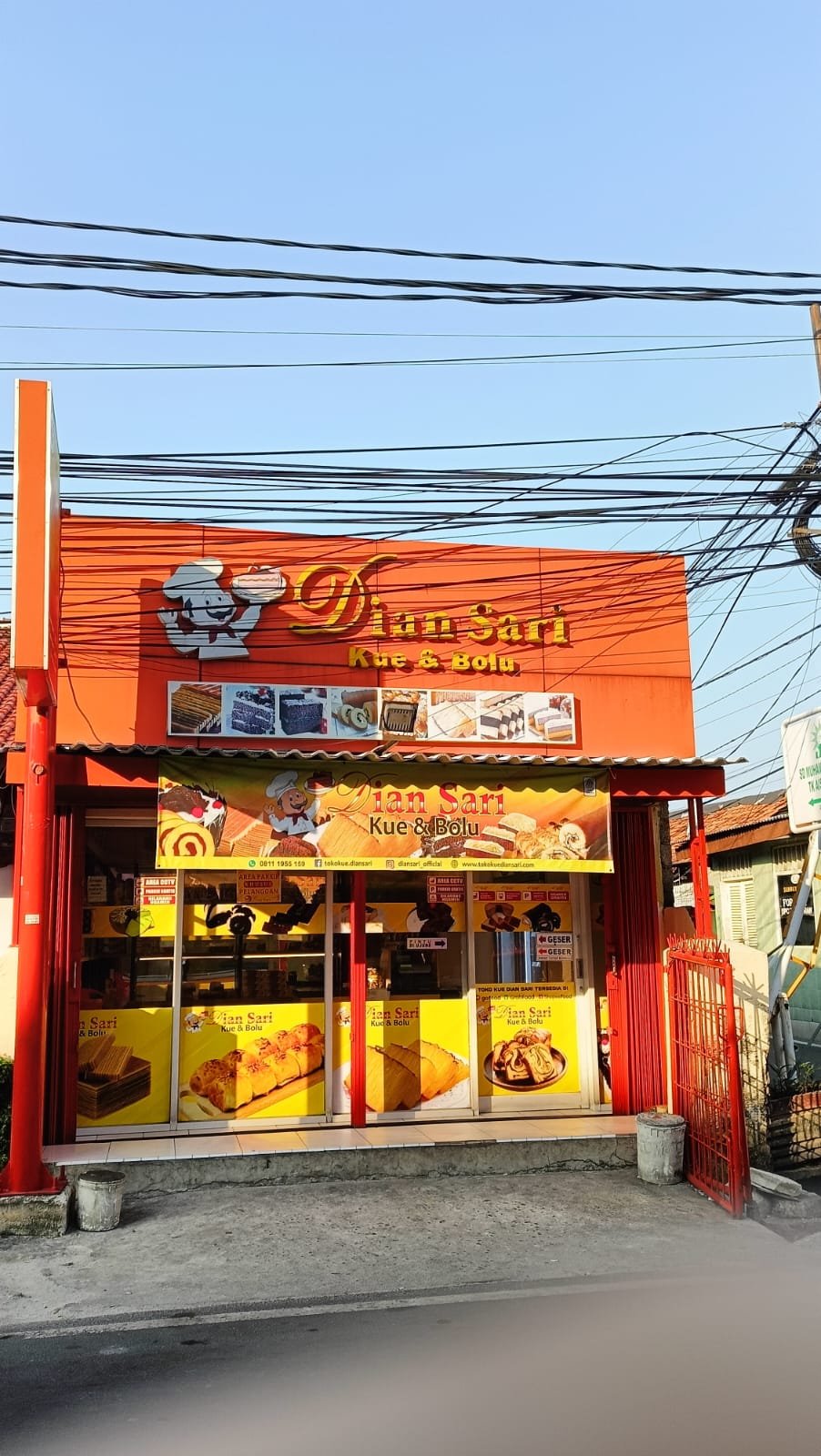 Toko Kue Bolu Kemayoran
